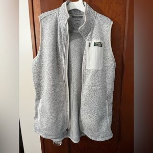 L.L. Bean Size: Large Color: Gray